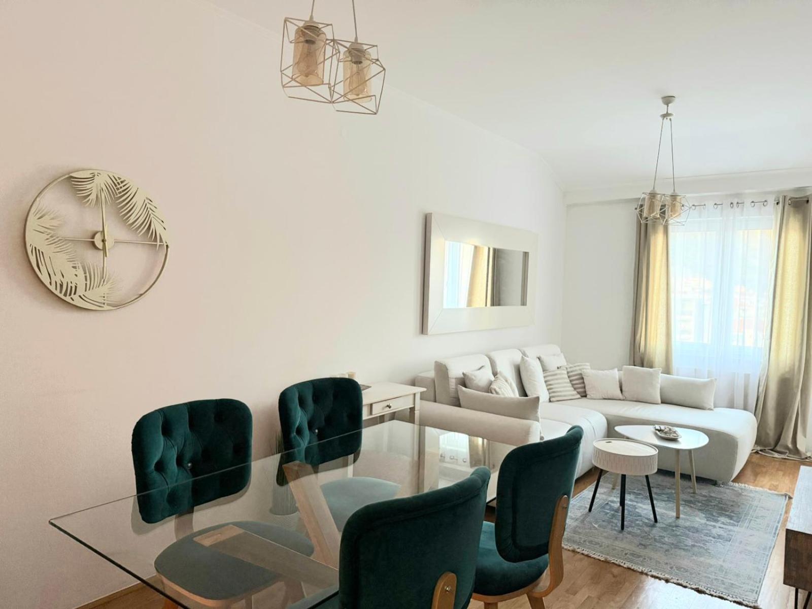 Agua Mare Apartment Budva Eksteriør bilde